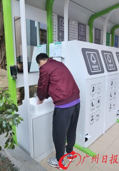 學到了（垃圾亭）配備洗手池、擦手紙、LED屏……這個垃圾分類亭要火，公共區(qū)域洗手池 備一塊毛巾，把洗手池的，(圖4)