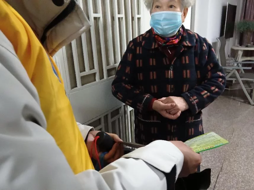 溫州甌海找服務(wù)（垃圾分類房）浙江溫州哪里有服務(wù)，溫州鹿城：上門服務(wù)送愛心 垃圾分類入人心，干貨滿滿，(圖1)